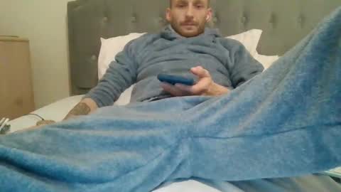 Snapshot of 420feetloverr420 chatting on 03/28/26, 09:36 420feetloverr420 online show from 03/28/26, 09:36