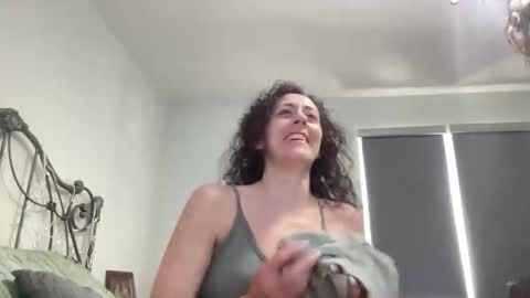 KC420Couple online show from 06/04/26, 05:08