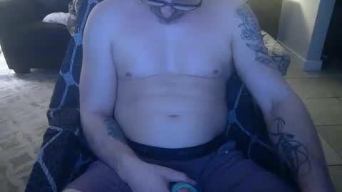 Snapshot of 42o_blah chatting on 12/16/24, 02:15 42o_blah online show from 12/16/24, 02:15