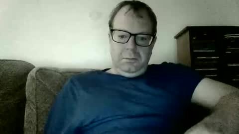 robert online show from 04/12/26, 09:31