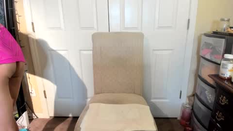 4ustyn online show from 01/06/25, 11:42