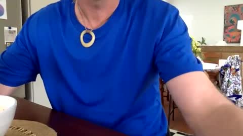 Snapshot of 555tony555 chatting on 11/17/25, 11:43 555tony555 online show from 11/17/25, 11:43