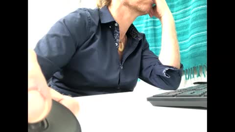 Snapshot of 555tony555 chatting on 11/25/25, 10:54 555tony555 online show from 11/25/25, 10:54