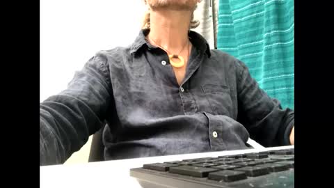 Snapshot of 555tony555 chatting on 12/01/25, 12:48 555tony555 online show from 12/01/25, 12:48