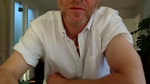 Snapshot of 555tony555 chatting on 12/04/25, 06:23 555tony555 online show from 12/04/25, 06:23