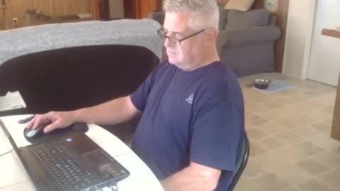 Snapshot of 55mnc chatting on 11/25/25, 05:02 Joe online show from 11/25/25, 05:02