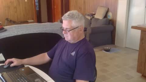 Snapshot of 55mnc chatting on 12/01/25, 09:31 Joe online show from 12/01/25, 09:31