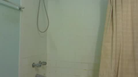 Snapshot of 5m0o74a55 chatting on 02/09/26, 01:09 5m0o74a55 online show from 02/09/26, 01:09