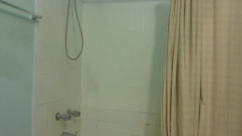 Snapshot of 5m0o74a55 chatting on 02/27/26, 10:54 5m0o74a55 online show from 02/27/26, 10:54