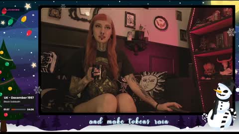 Snapshot of 666deathgasm chatting on 12/22/24, 07:10 Juune online show from 12/22/24, 07:10