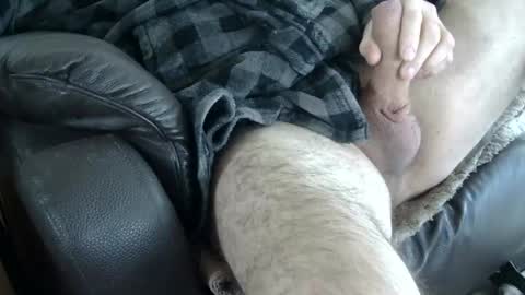 Snapshot of 66bear chatting on 12/31/24, 02:36 66bear online show from 12/31/24, 02:36