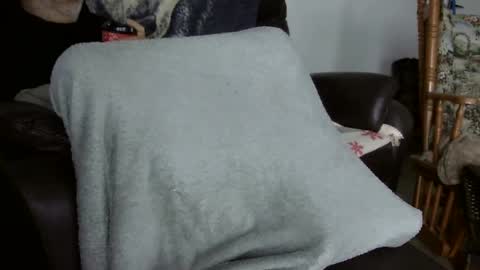 66bear online show from 11/02/25, 12:29