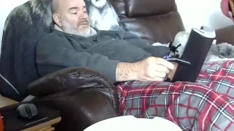 66bear online show from 11/22/25, 07:02