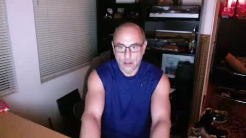 daddy vegas  for single women and couples here online show from 12/30/24, 01:14