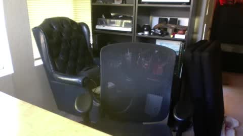 daddy vegas  for single women and couples here online show from 11/23/25, 08:19