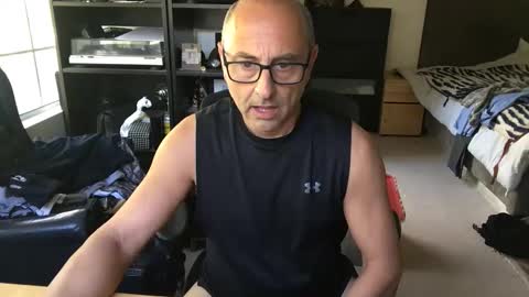 daddy vegas  for single women and couples here online show from 02/22/26, 10:08