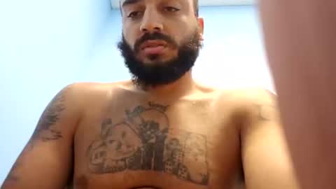 6969bussinnutz6969 online show from 10/23/25, 06:17