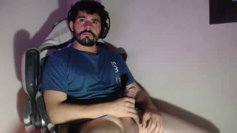 Snapshot of 69_luciferx_69 chatting on 11/01/25, 04:58 Nathan online show from 11/01/25, 04:58