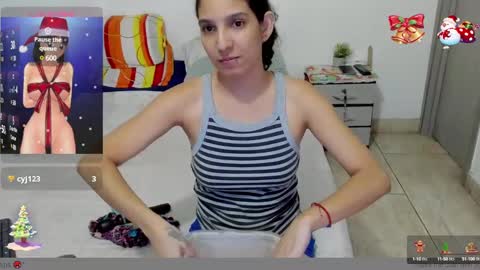 Snapshot of 69_shades chatting on 12/14/24, 07:46 lucero online show from 12/14/24, 07:46