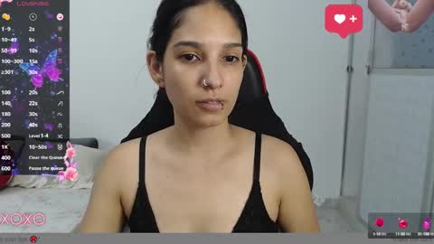 Snapshot of 69_shades chatting on 02/05/25, 07:20 lucero online show from 02/05/25, 07:20