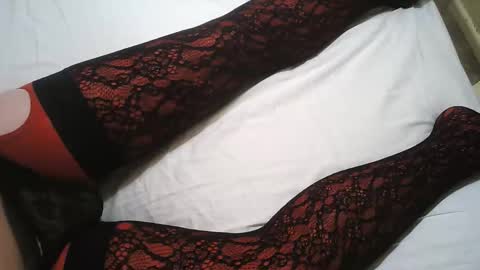 Snapshot of 69lushcd chatting on 09/25/25, 08:45 69lushcd online show from 09/25/25, 08:45