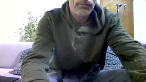 Num online show from 01/11/26, 10:42