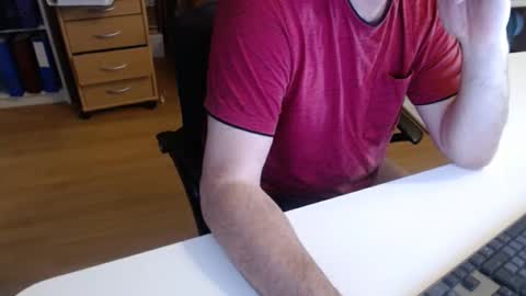 Snapshot of 69pifpaf chatting on 12/14/25, 09:03 69pifpaf online show from 12/14/25, 09:03