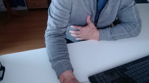 Snapshot of 69pifpaf chatting on 02/18/26, 09:49 69pifpaf online show from 02/18/26, 09:49