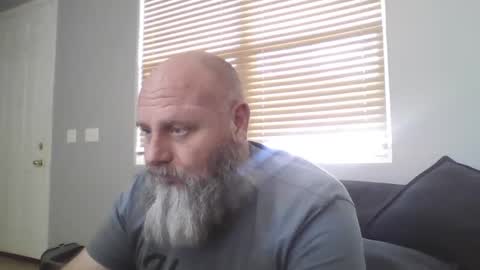 69singledad79 online show from 12/10/24, 06:06