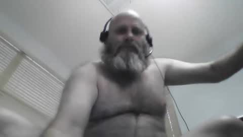 69singledad79 online show from 12/12/24, 02:55