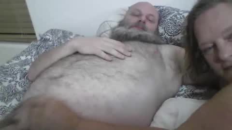 69singledad79 online show from 12/22/24, 08:49