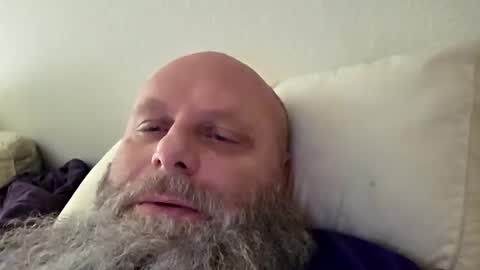 69singledad79 online show from 09/10/25, 05:46