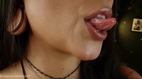 B R I E L A  online show from 03/11/26, 03:18