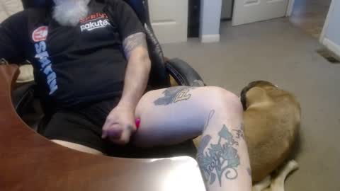 MASTIFF online show from 09/19/25, 06:52