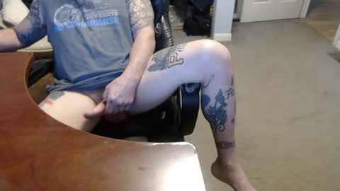 Snapshot of 70paborn chatting on 06/15/26, 06:10 MASTIFF online show from 06/15/26, 06:10
