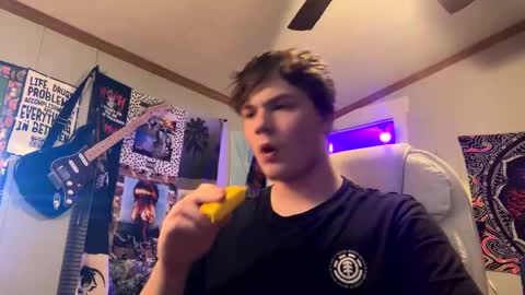 lemonade online show from 02/10/25, 05:58