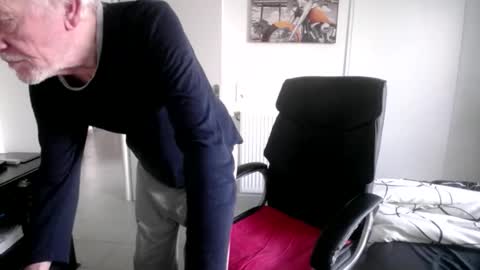 73yves online show from 01/06/26, 07:56