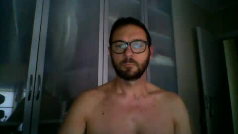 Snapshot of 77architt chatting on 06/13/26, 05:33 77architt online show from 06/13/26, 05:33