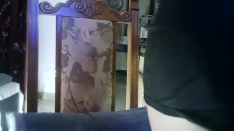 Lilu online show from 10/10/25, 09:14