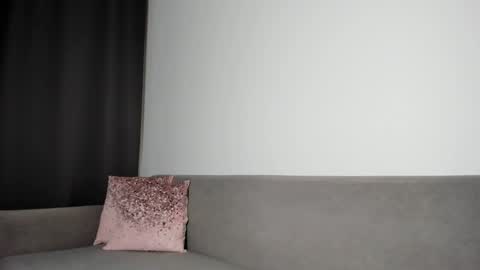 Anna online show from 02/04/25, 10:34