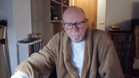 Snapshot of 7thsojourn chatting on 02/05/25, 05:31 Papi online show from 02/05/25, 05:31