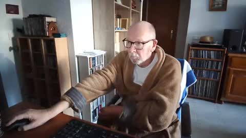  Papi  online show from 03/16/26, 05:28