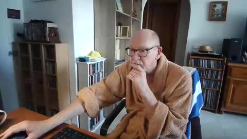  Papi  online show from 03/23/26, 10:08