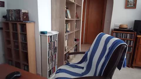  Papi  online show from 04/21/26, 08:31