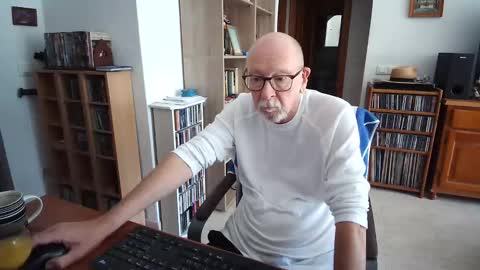 Snapshot of 7thsojourn chatting on 04/27/26, 08:45 Papi online show from 04/27/26, 08:45
