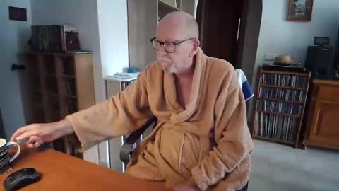 Snapshot of 7thsojourn chatting on 05/02/26, 08:41 Papi online show from 05/02/26, 08:41