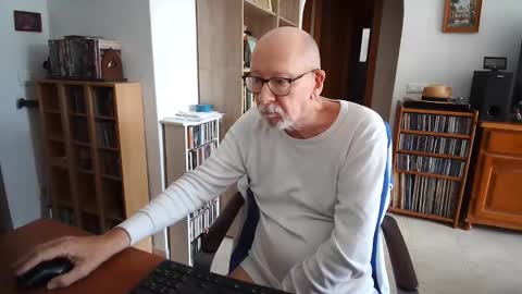 Snapshot of 7thsojourn chatting on 05/04/26, 09:49 Papi online show from 05/04/26, 09:49