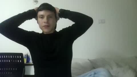 82tomas online show from 04/18/26, 04:49