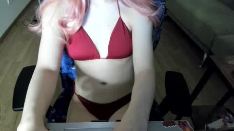 Snapshot of 884748384 chatting on 11/11/25, 01:55 Vika online show from 11/11/25, 01:55