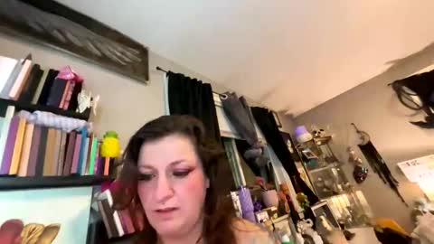 That girl online show from 03/03/26, 05:46